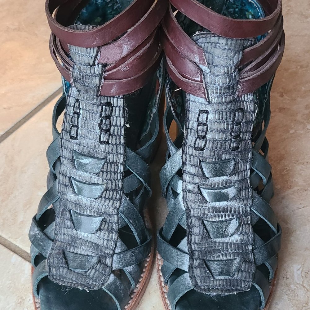 Freebird by Steven Penny Strappy Woven Sandals.  Excellent pre-owned condition!